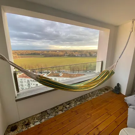 Alpen-panorama - Einzigartige Privatsuite Hoch Ueber Muenchen, 12tes Og, Alpenblick, Loggia, Whirlpool, 15 Minuten Zum Zentrum, Ruhe Und Erholung In Der Stadt Fuer Privat Und Geschaeftlich Reisende منزل للإقامة ميونيخ
