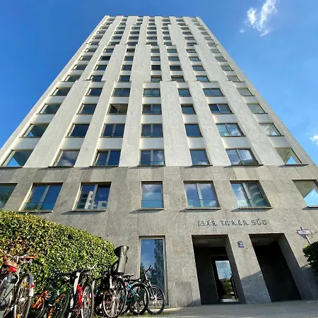 Alpen-panorama - Einzigartige Privatsuite Hoch Ueber Muenchen, 12tes Og, Alpenblick, Loggia, Whirlpool, 15 Minuten Zum Zentrum, Ruhe Und Erholung In Der Stadt Fuer Privat Und Geschaeftlich Reisende 홈스테이 뮌헨